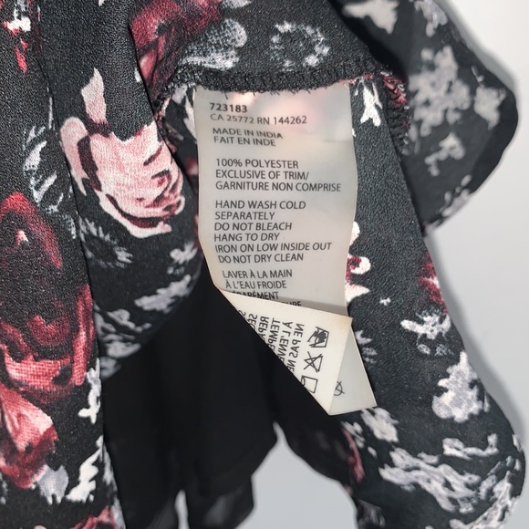 Dex V Neck Roses Blouse Size M - Picture 8 of 9